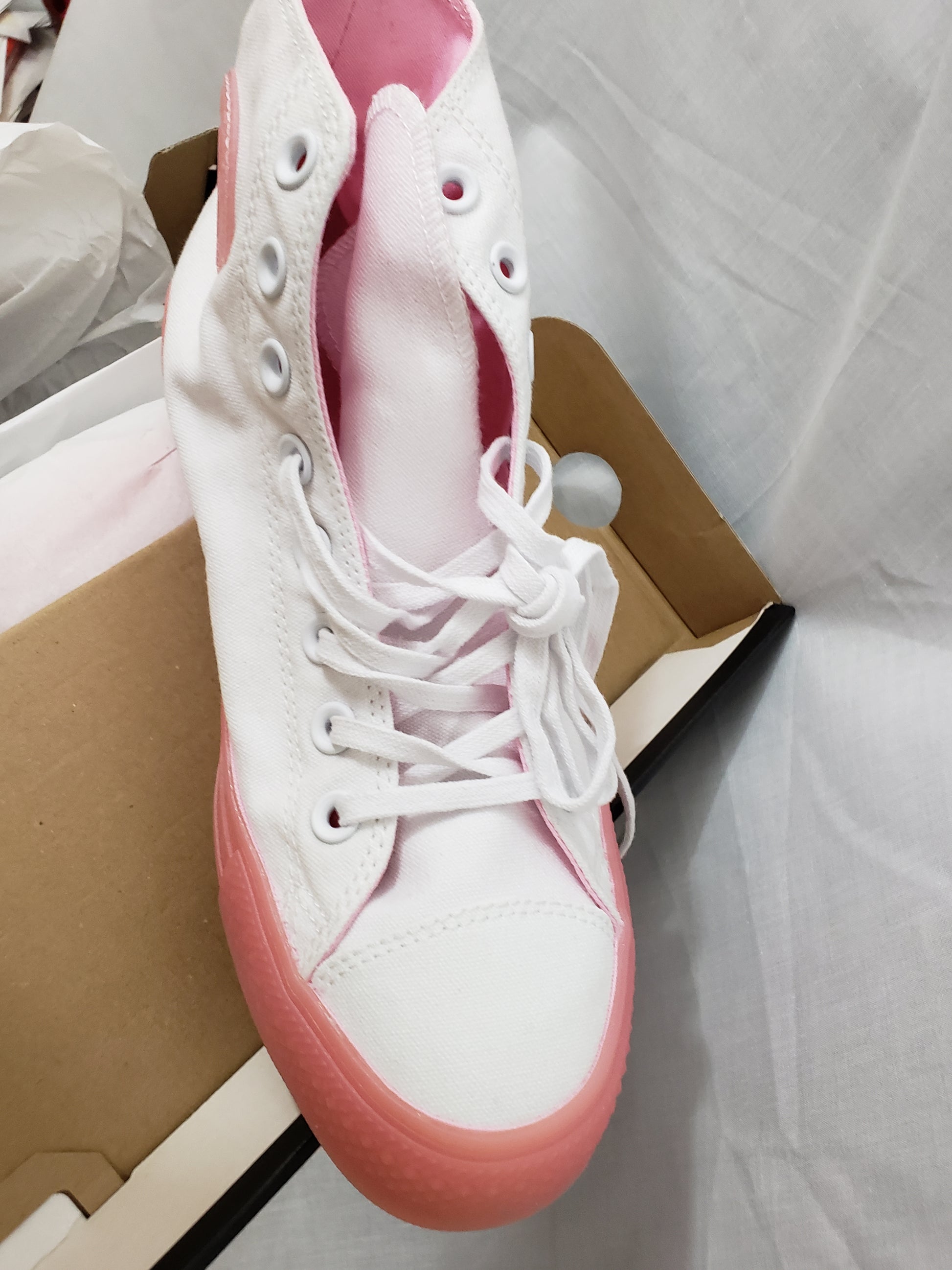 White converse with pink sole Clearance